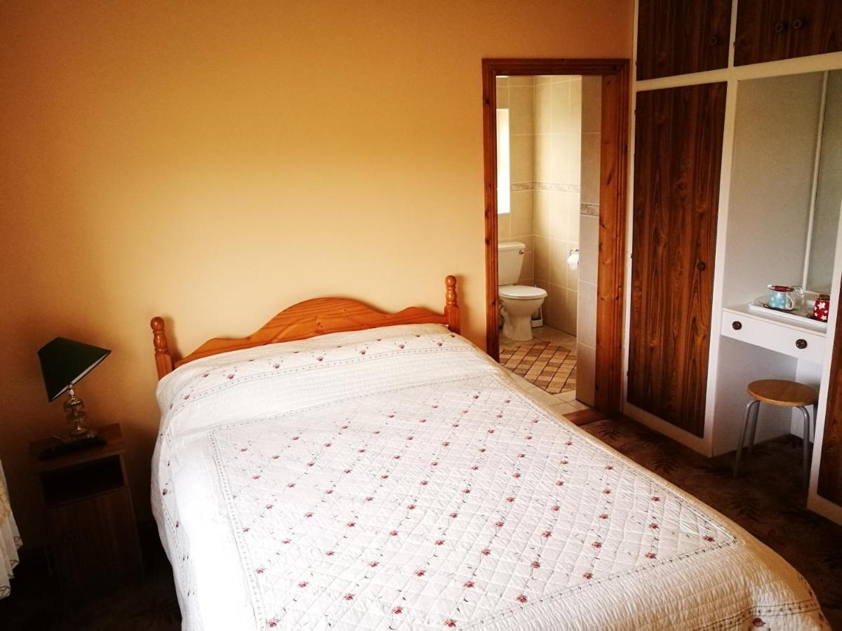 Danubio Guest Accommodation Doonbeg Eksteriør billede