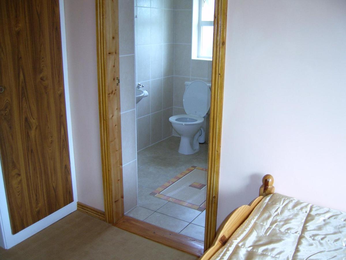 Danubio Guest Accommodation Doonbeg Eksteriør billede