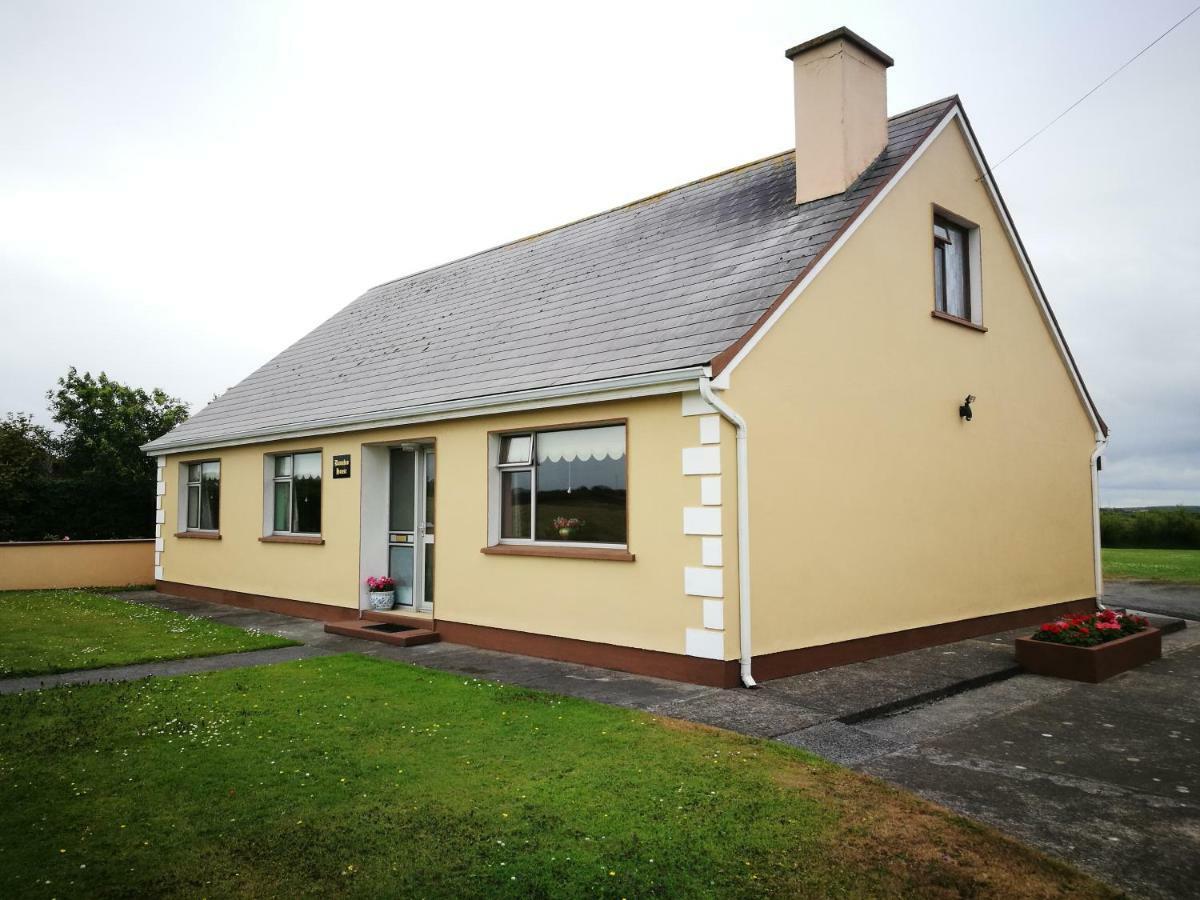 Danubio Guest Accommodation Doonbeg Eksteriør billede