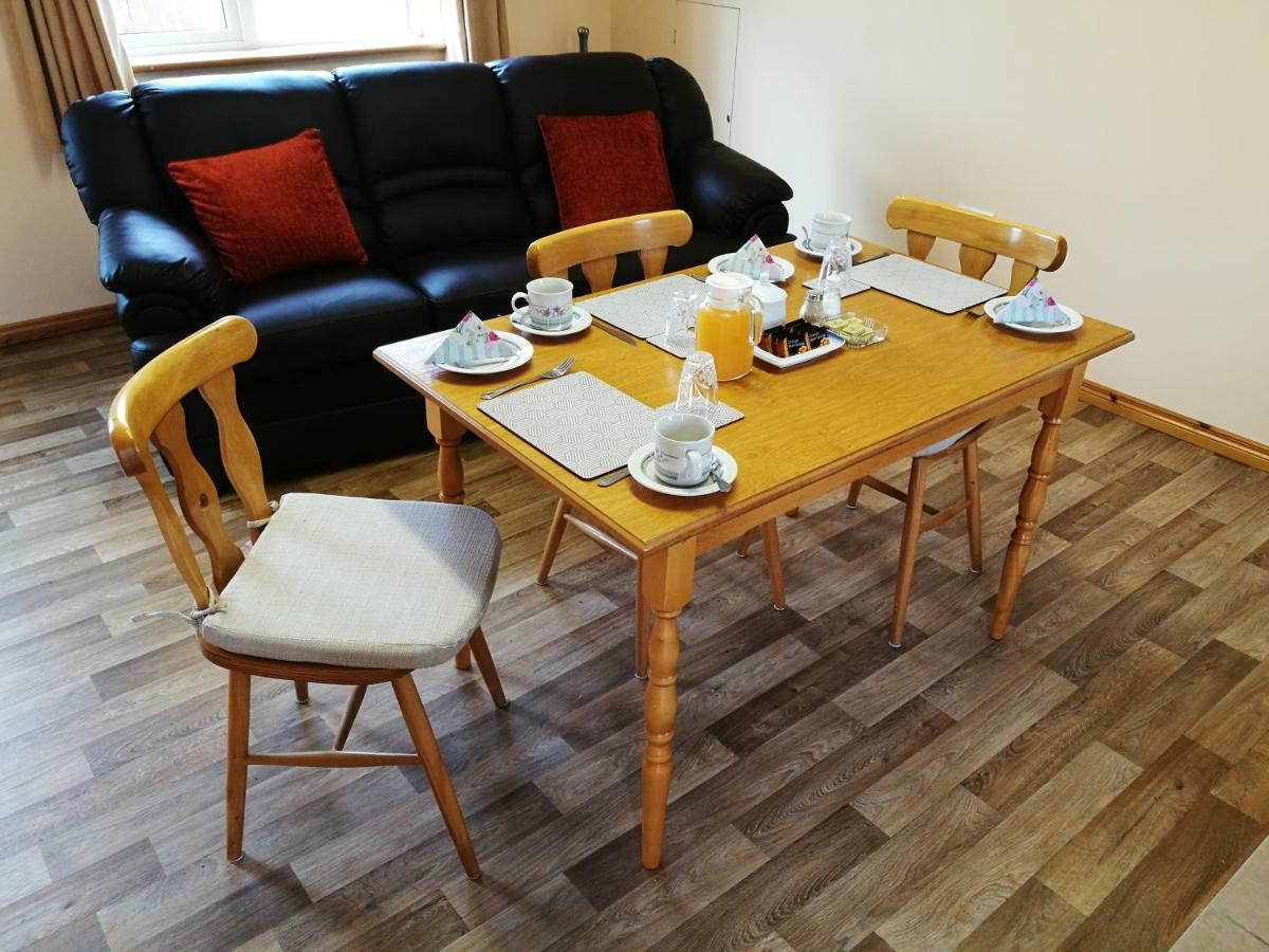 Danubio Guest Accommodation Doonbeg Eksteriør billede